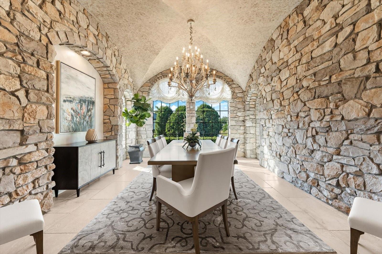 A4674842 Property Photo