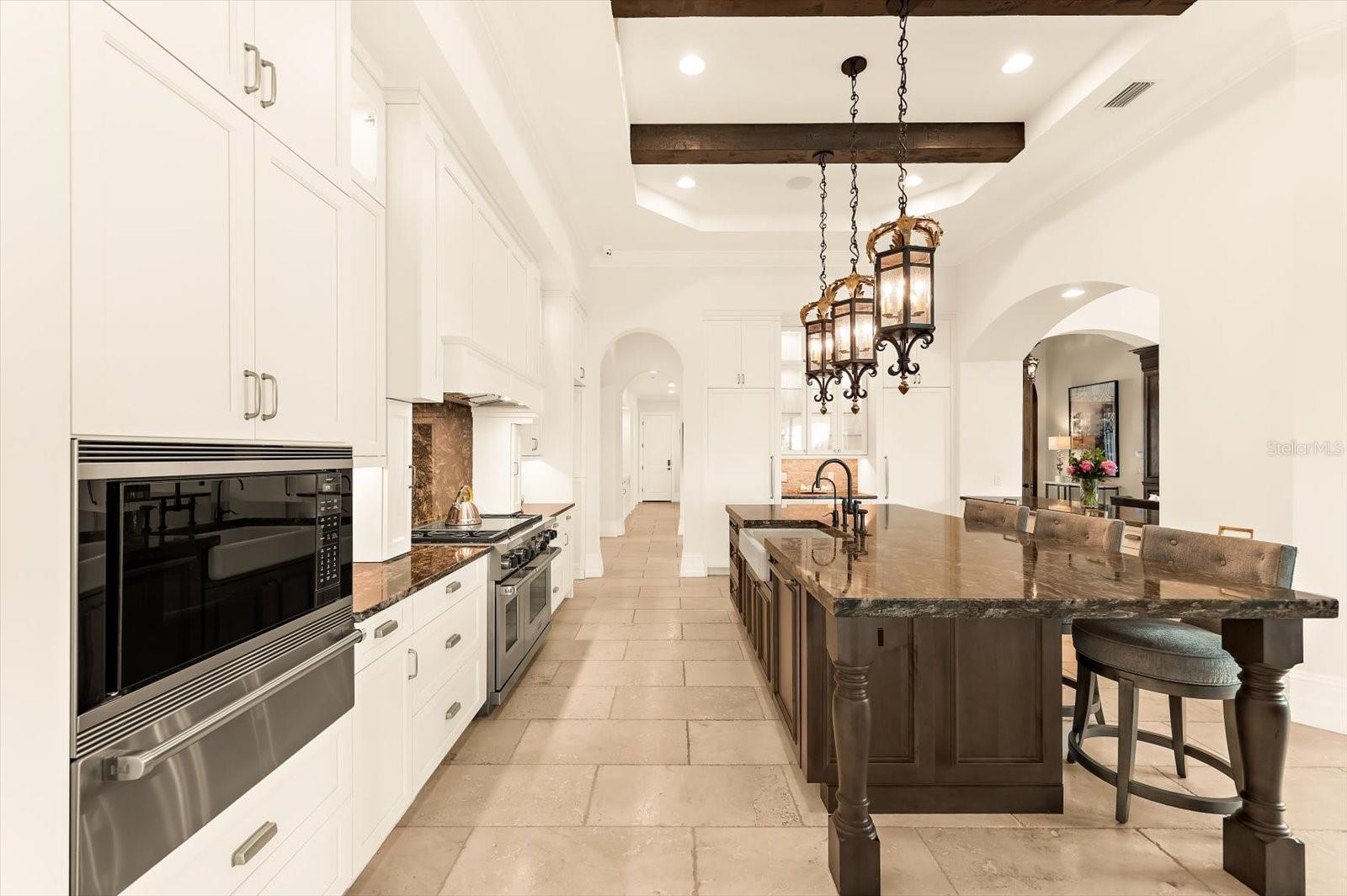 A4674842 Property Photo