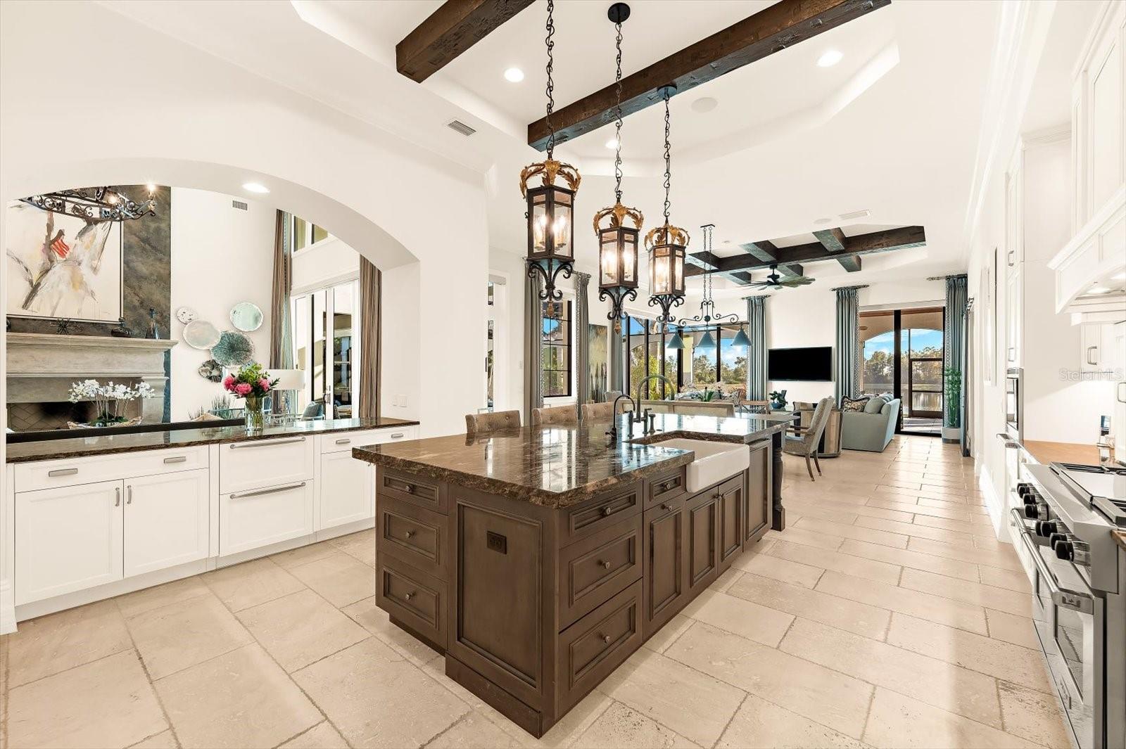 A4674842 Property Photo