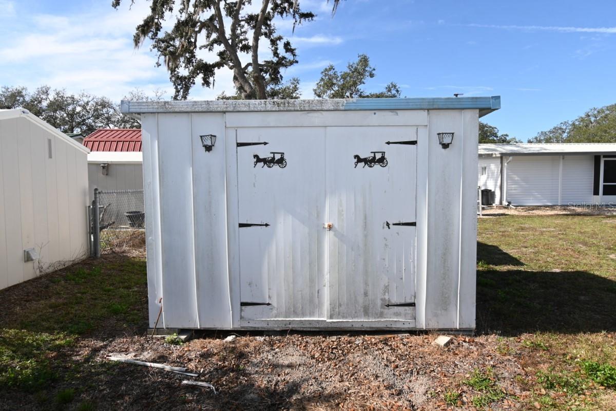 TB8455460 Property Photo