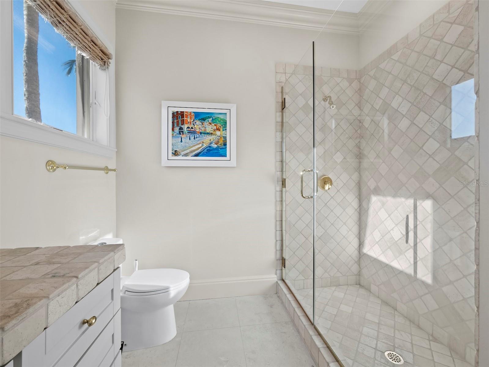 A4674851 Property Photo