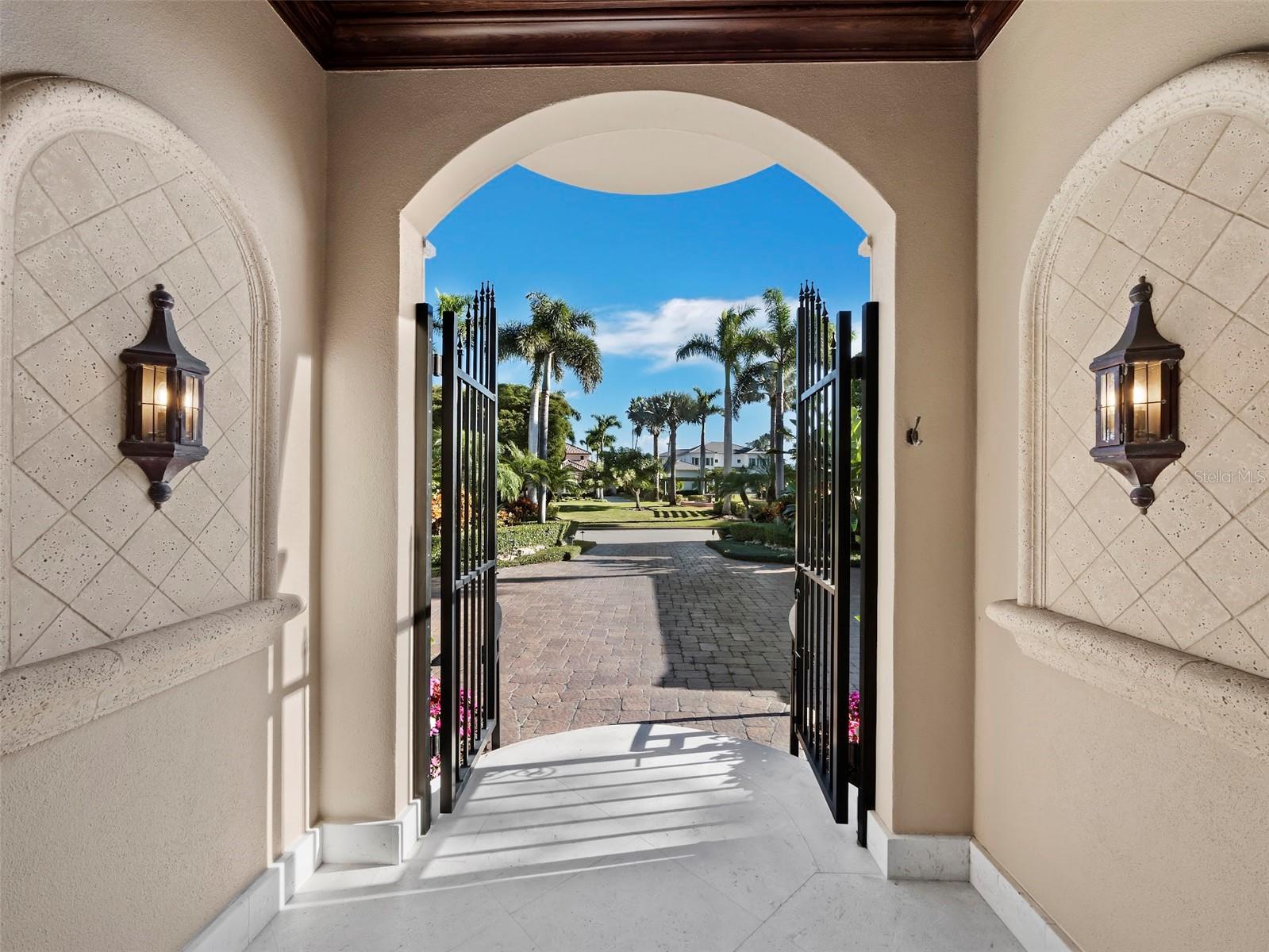 A4674851 Property Photo