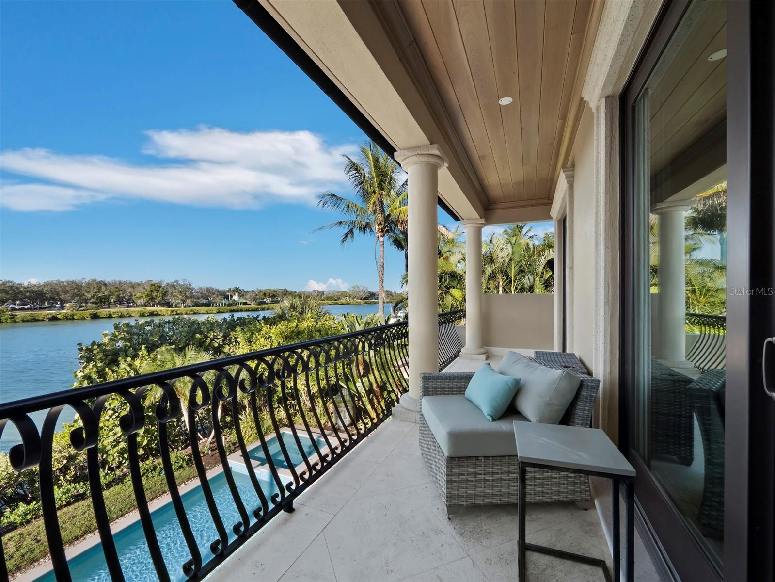 A4674851 Property Photo