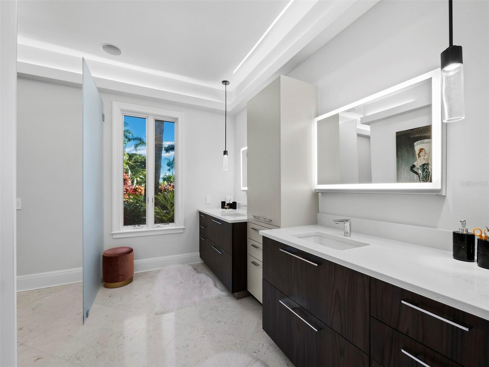 A4674851 Property Photo