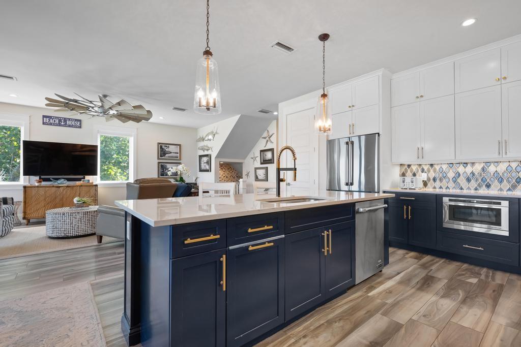 A4674863 Property Photo