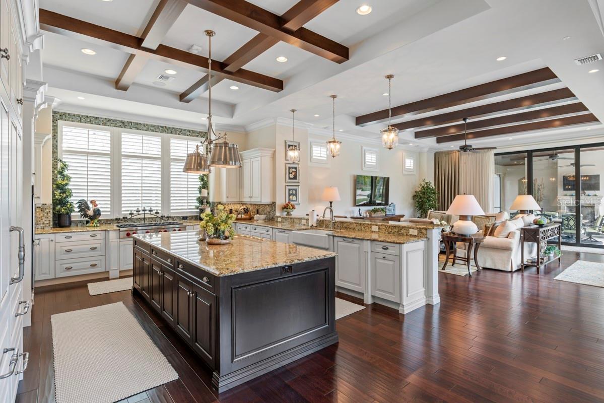 O6366604 Property Photo