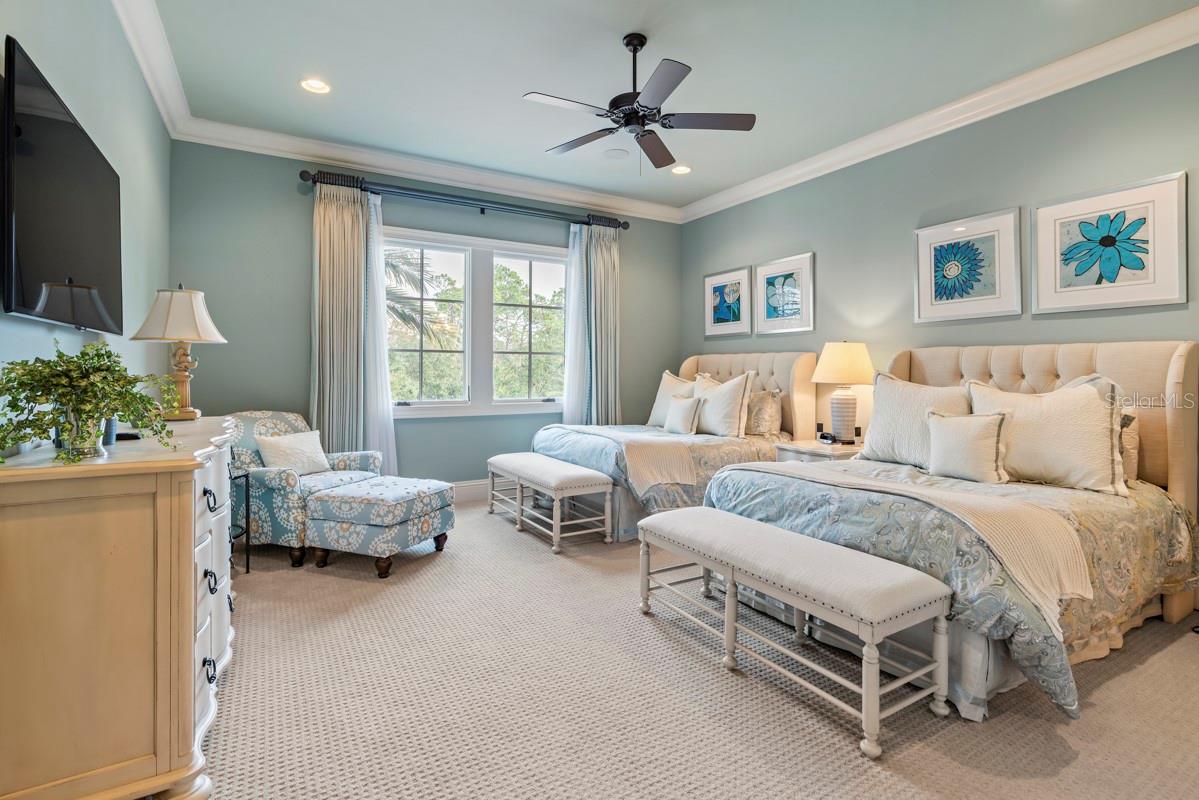 O6366604 Property Photo