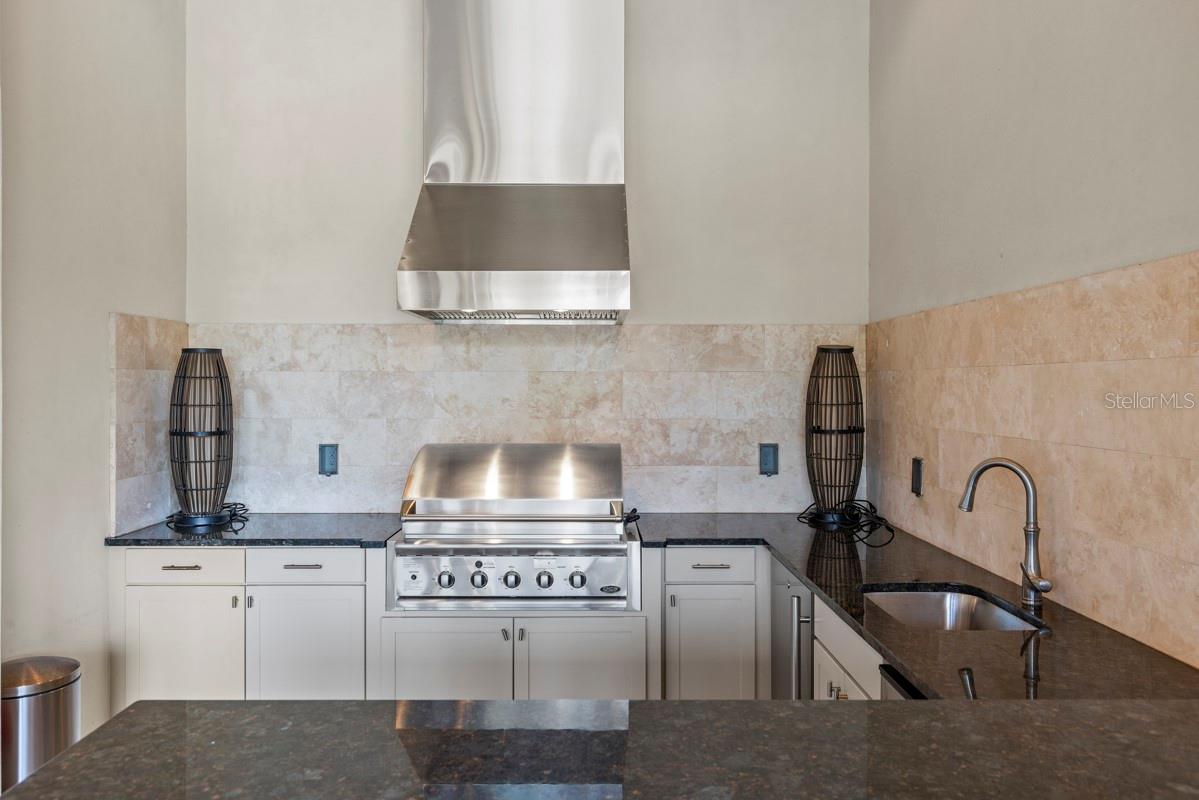 O6366604 Property Photo