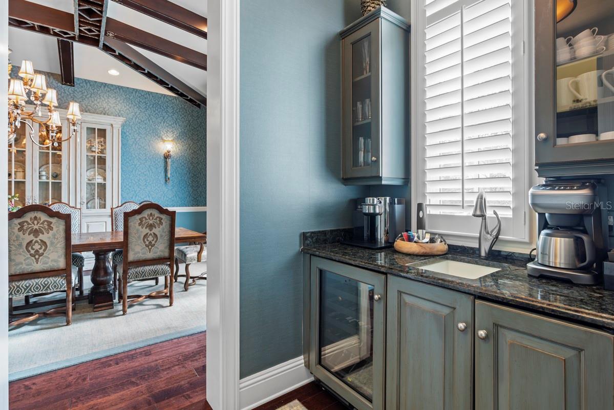 O6366604 Property Photo