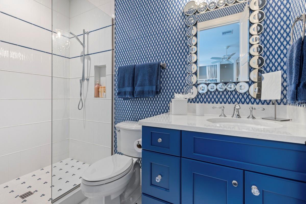 O6366604 Property Photo