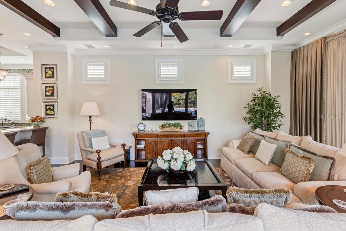 O6366604 Property Photo