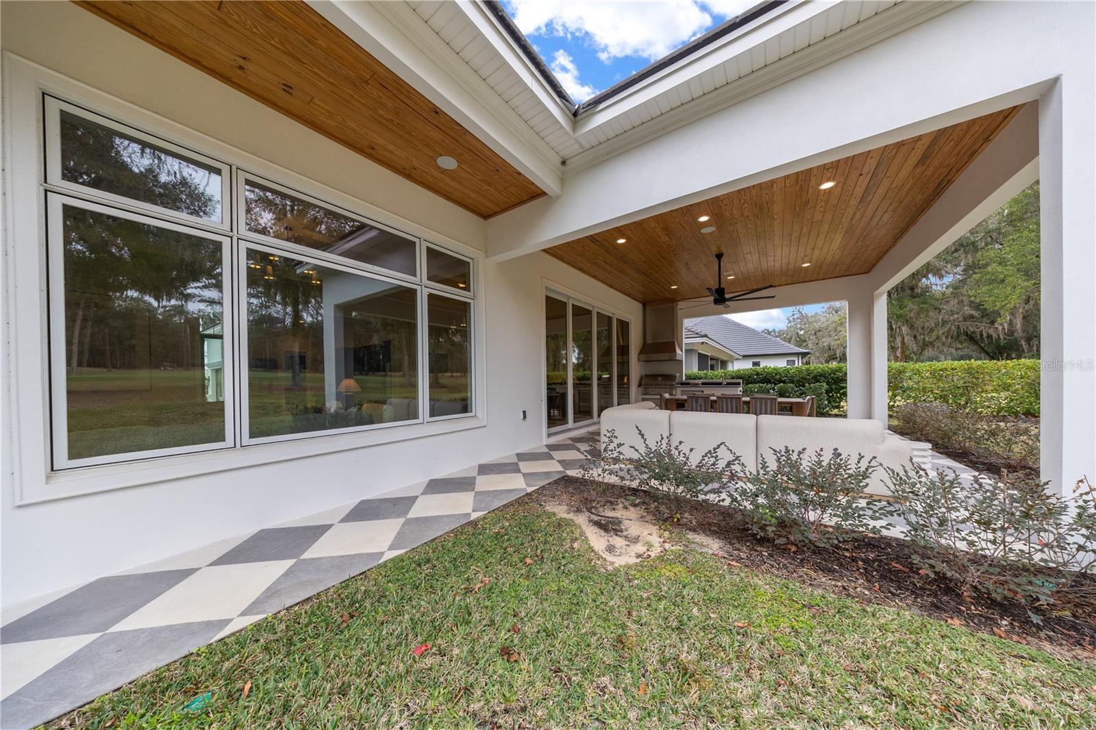 OM714903 Property Photo