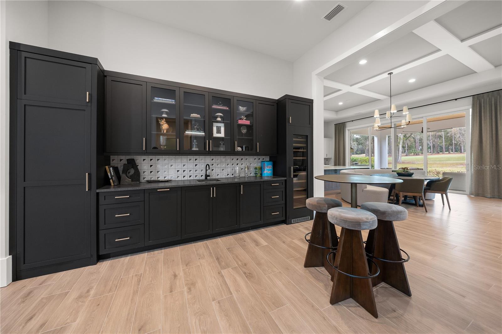 OM714903 Property Photo