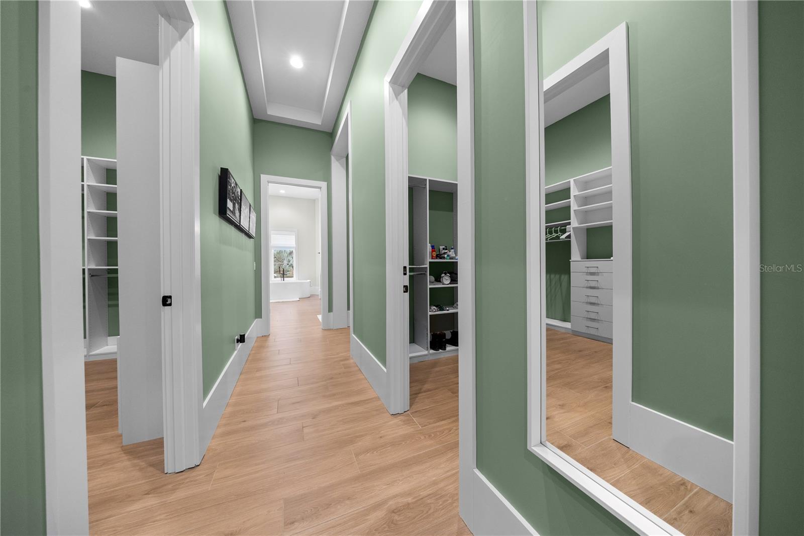 OM714903 Property Photo