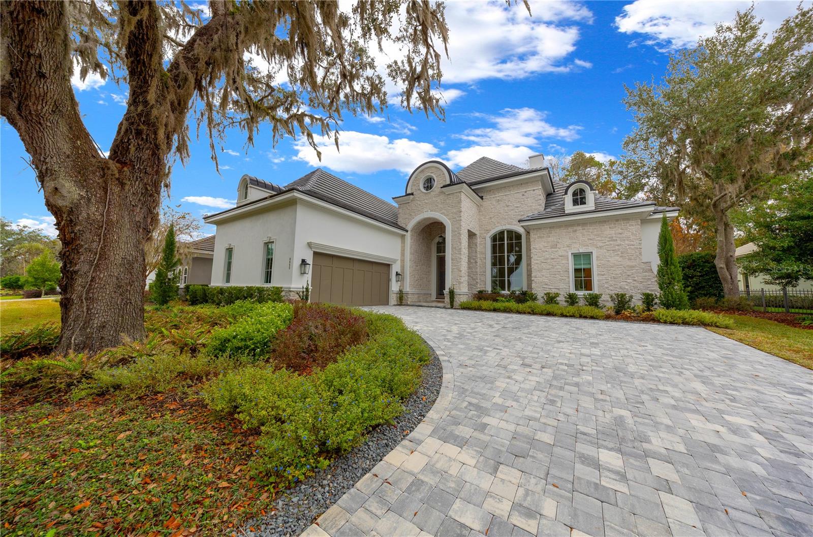 OM714903 Property Photo