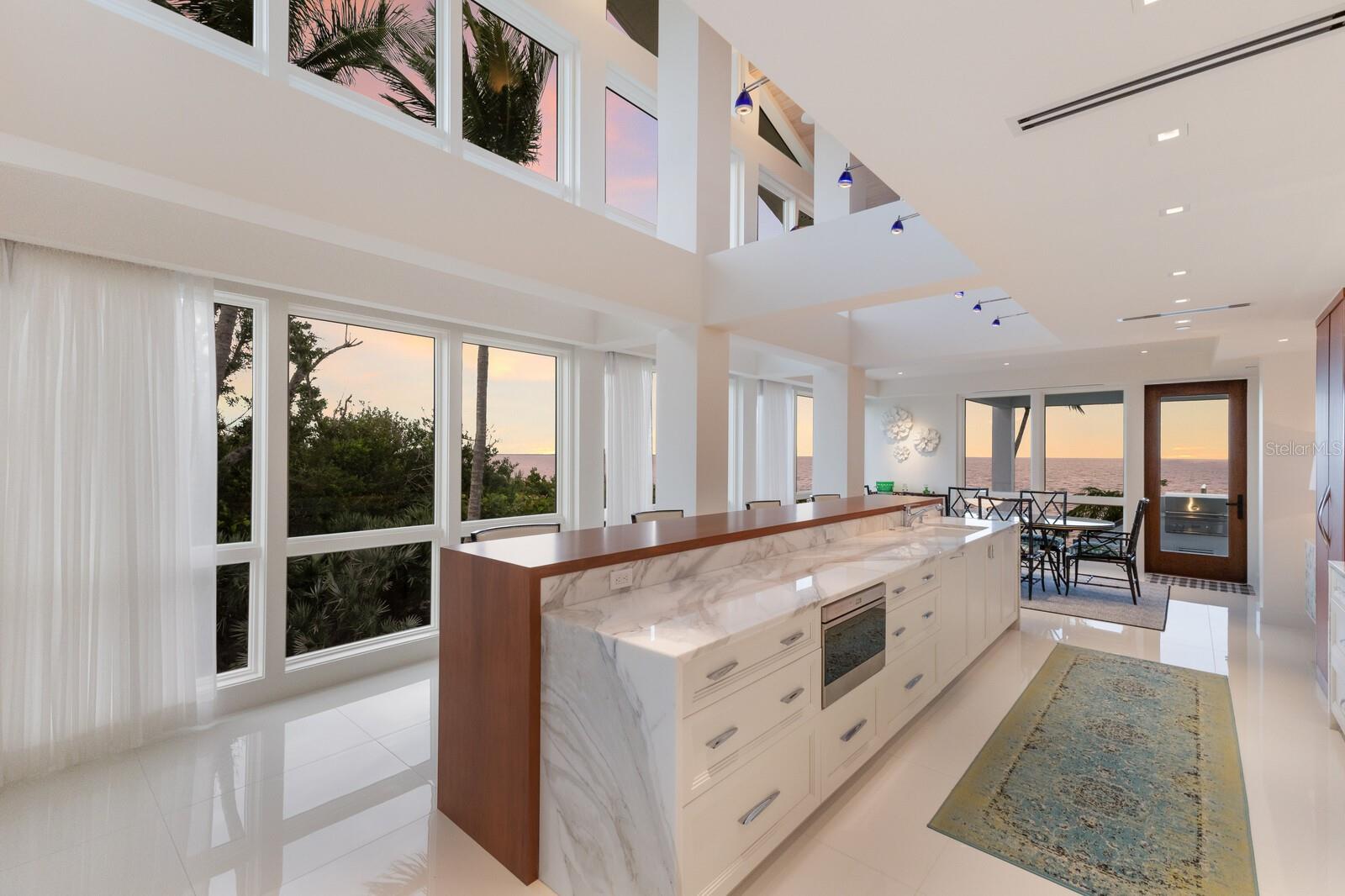 D6145154 Property Photo