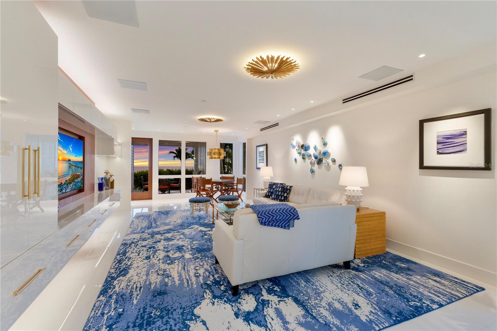 D6145154 Property Photo