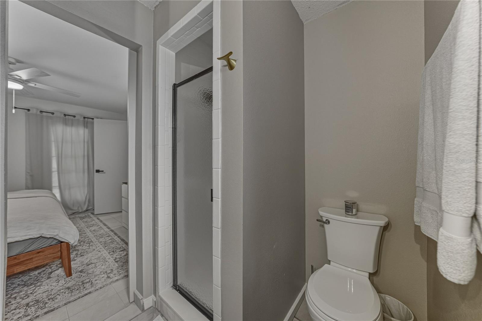 TB8455596 Property Photo