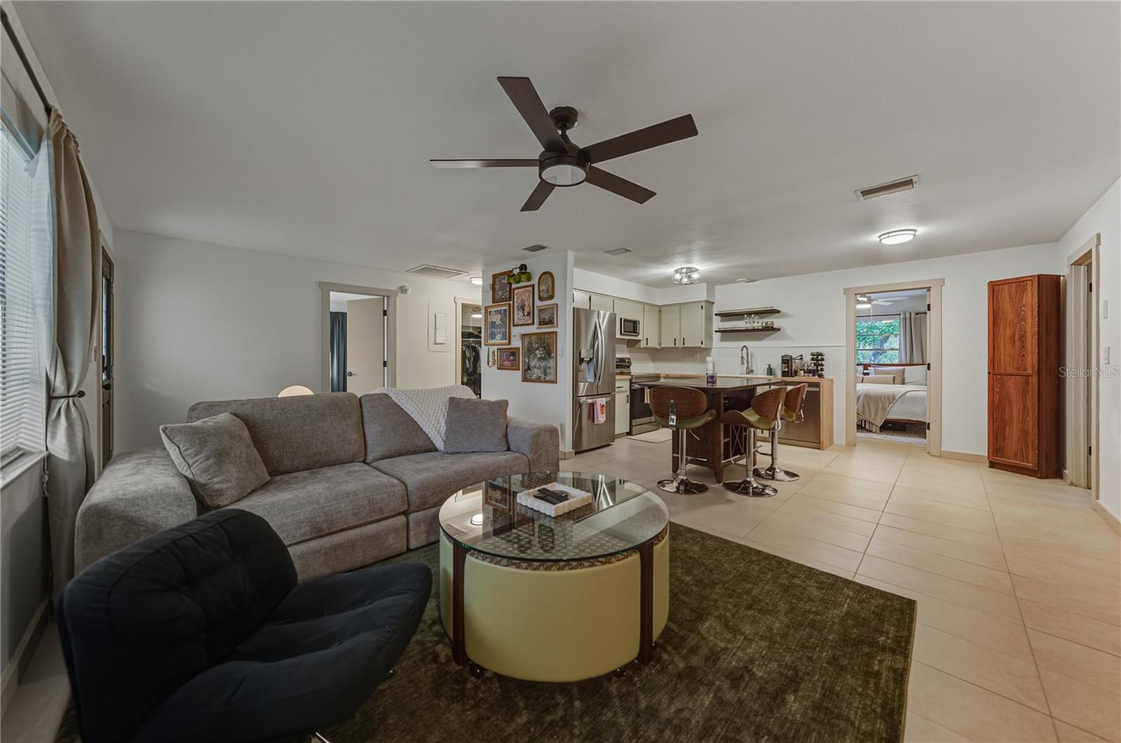 TB8455596 Property Photo