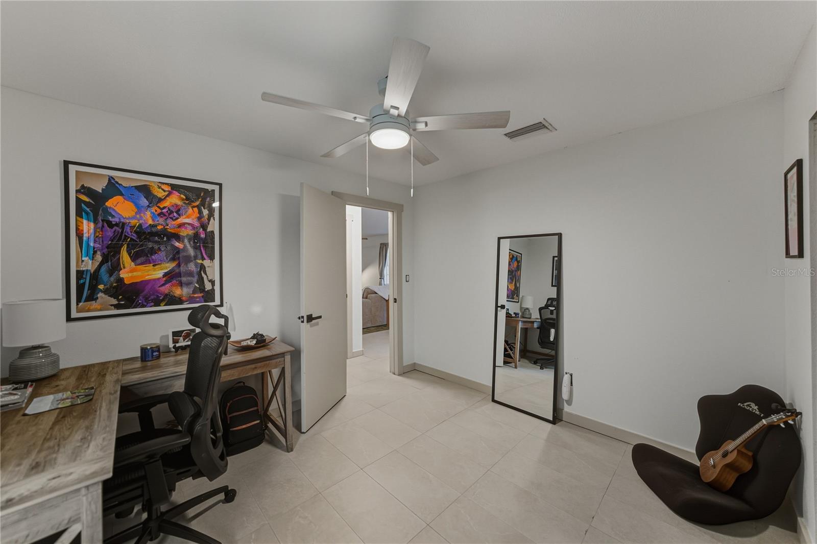 TB8455596 Property Photo