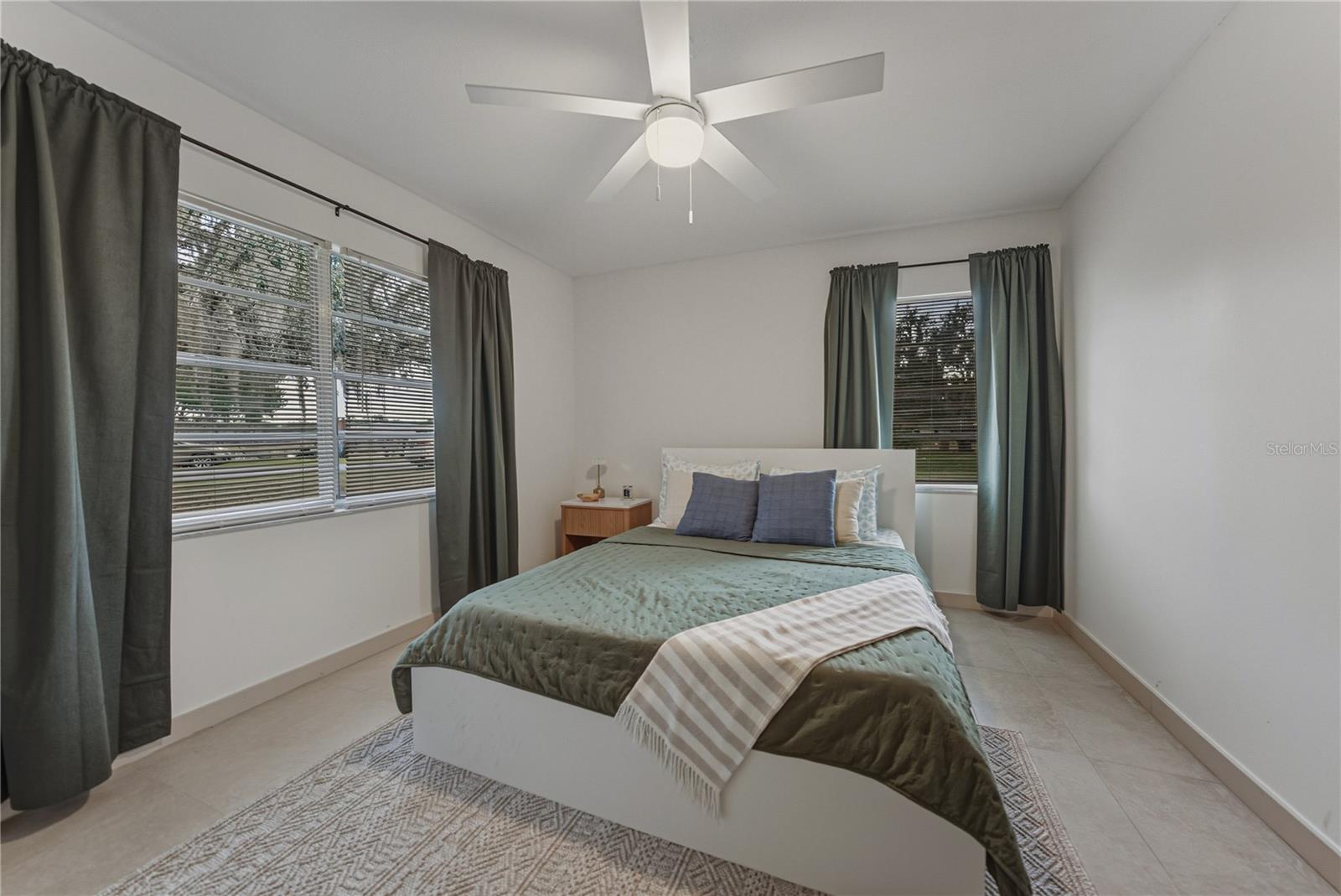 TB8455596 Property Photo