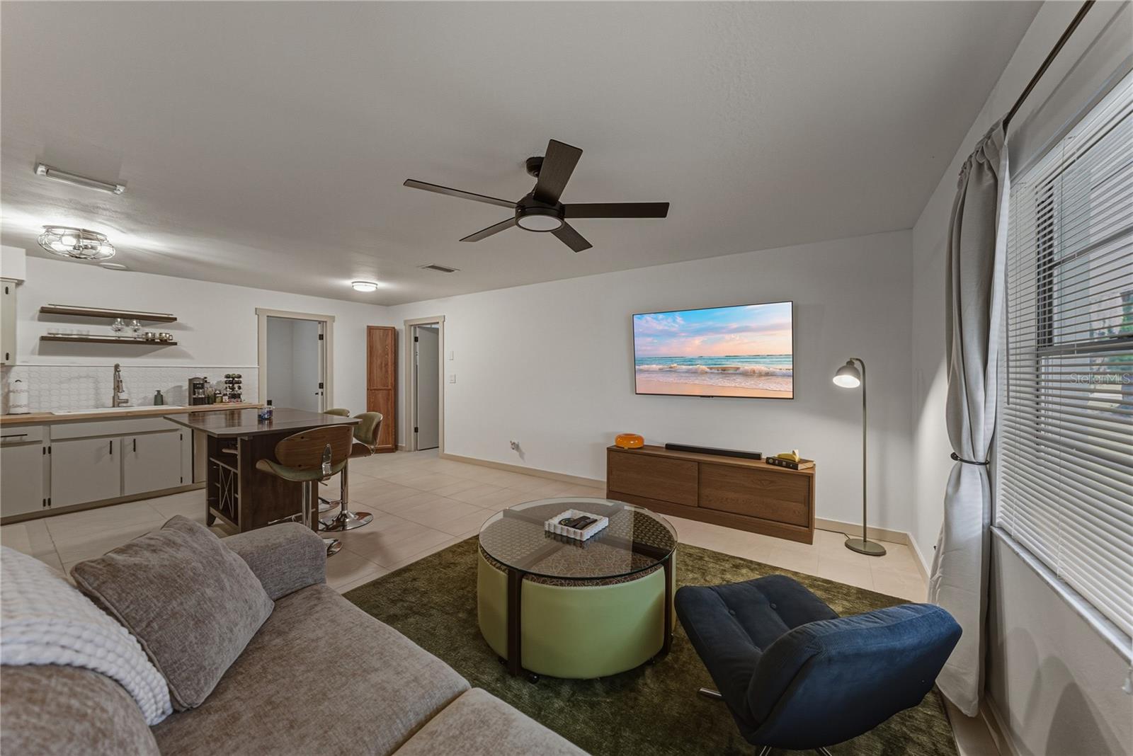 TB8455596 Property Photo