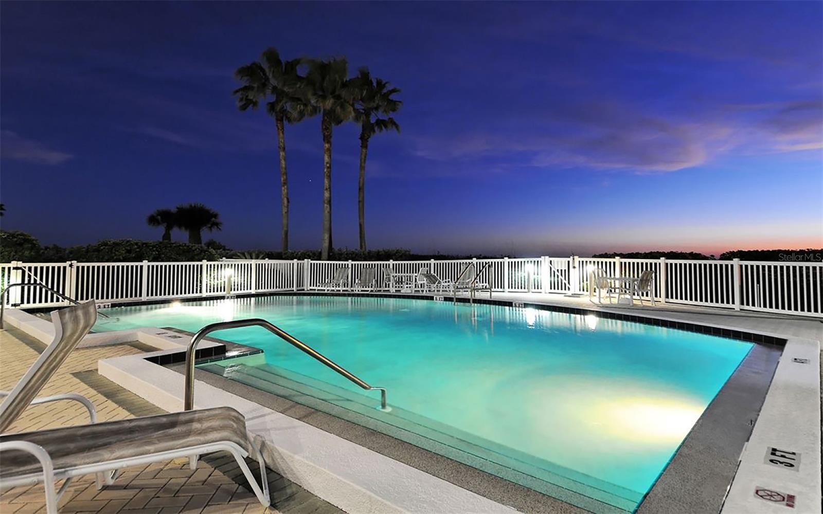 A4674911 Property Photo