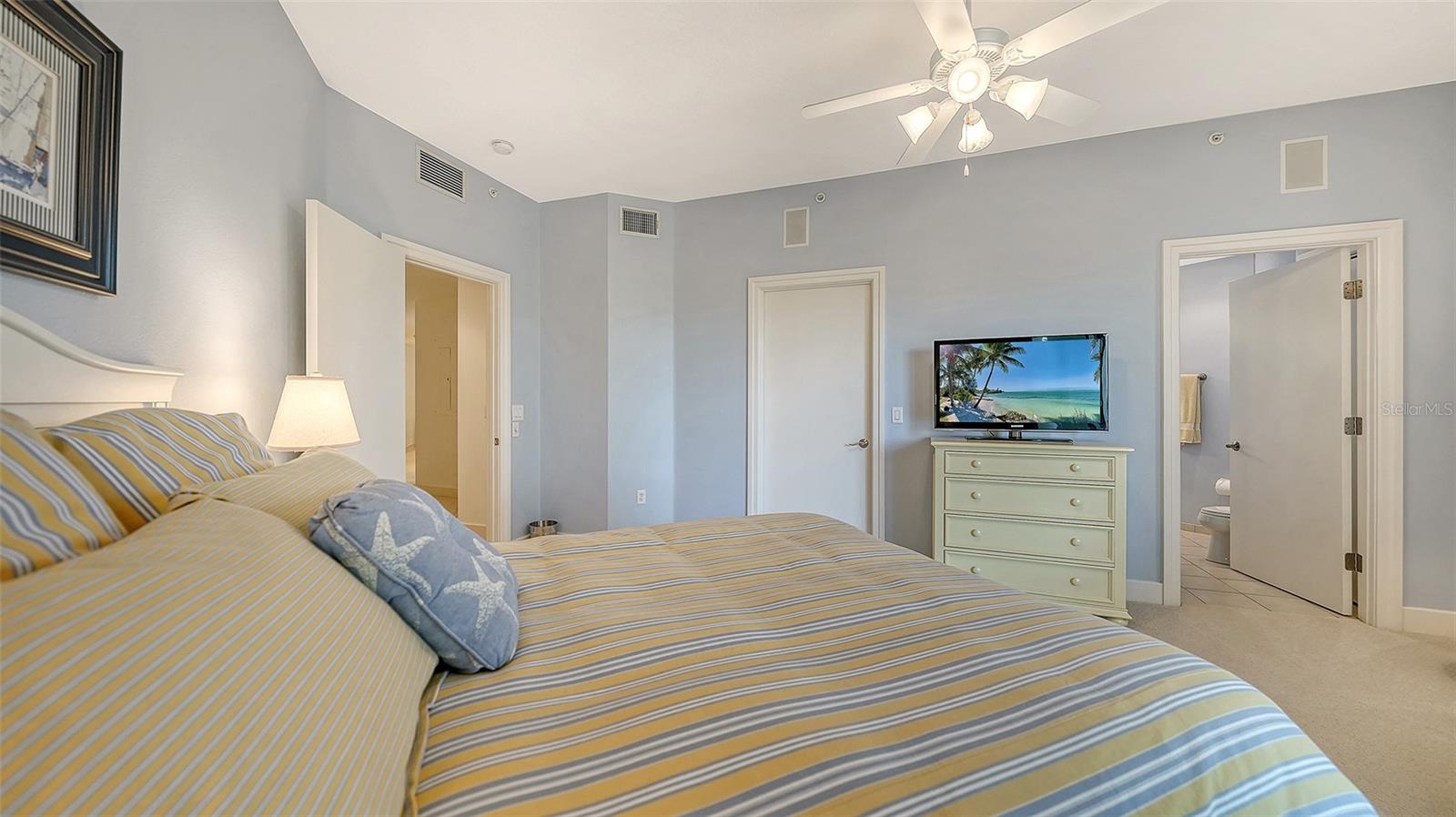 A4674911 Property Photo