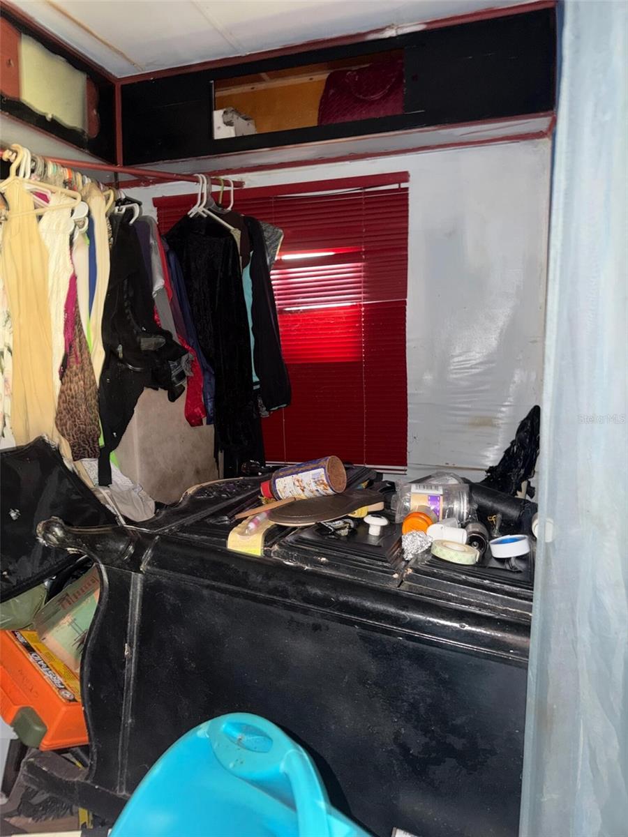 O6366718 Property Photo