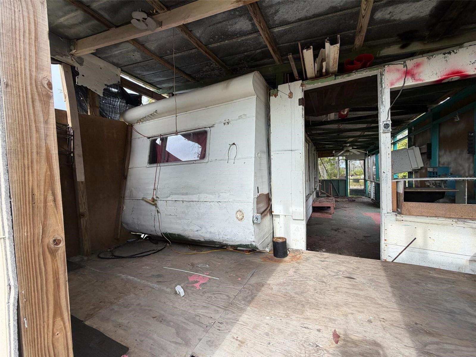 O6366718 Property Photo