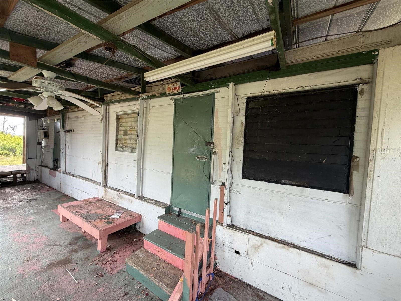 O6366718 Property Photo