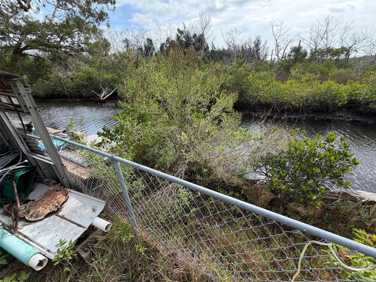 O6366718 Property Photo