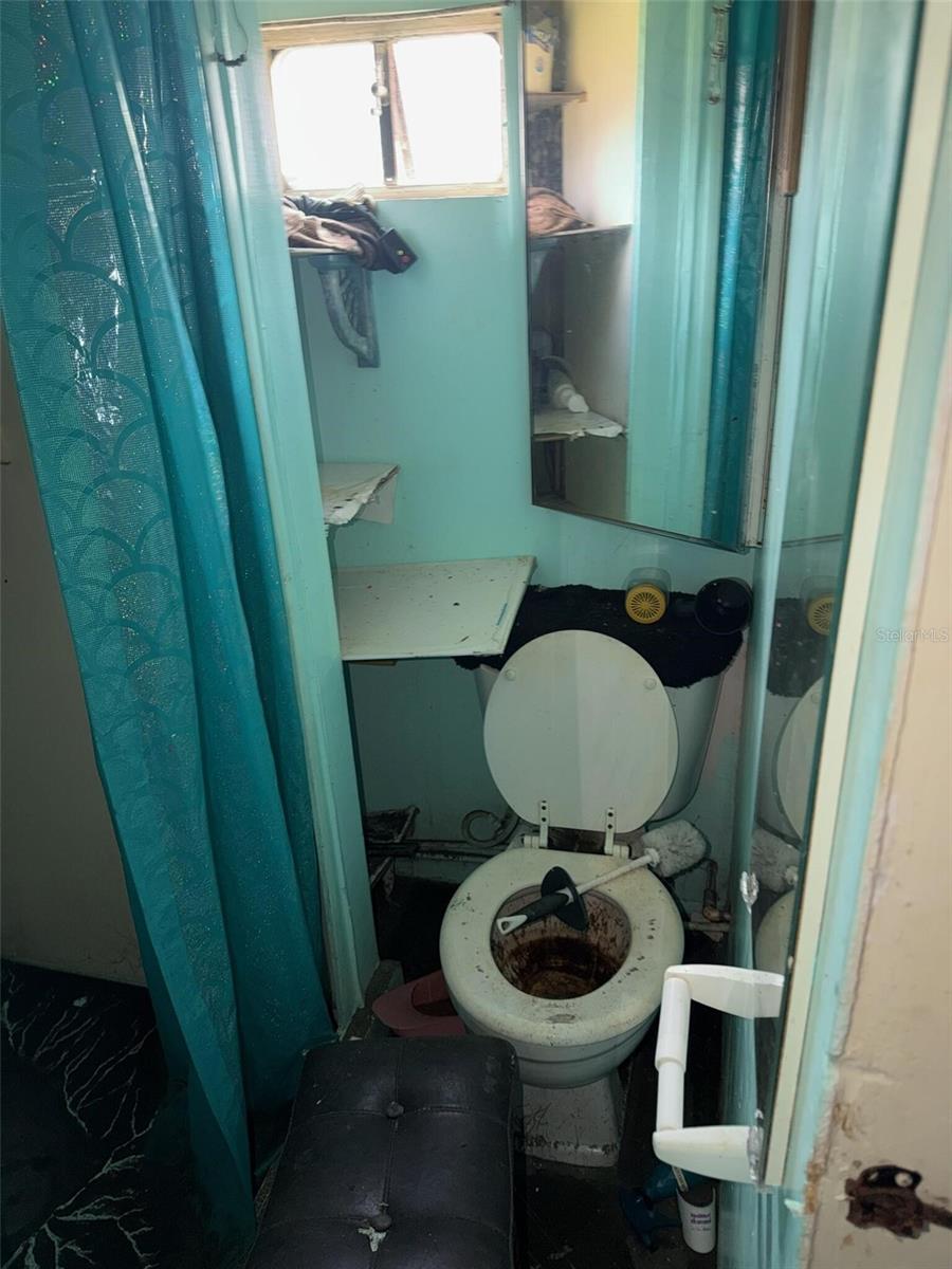 O6366718 Property Photo