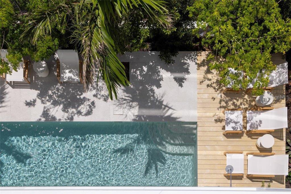 A4674933 Property Photo