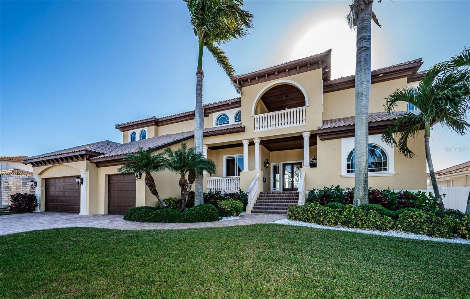 TB8455716 Property Photo