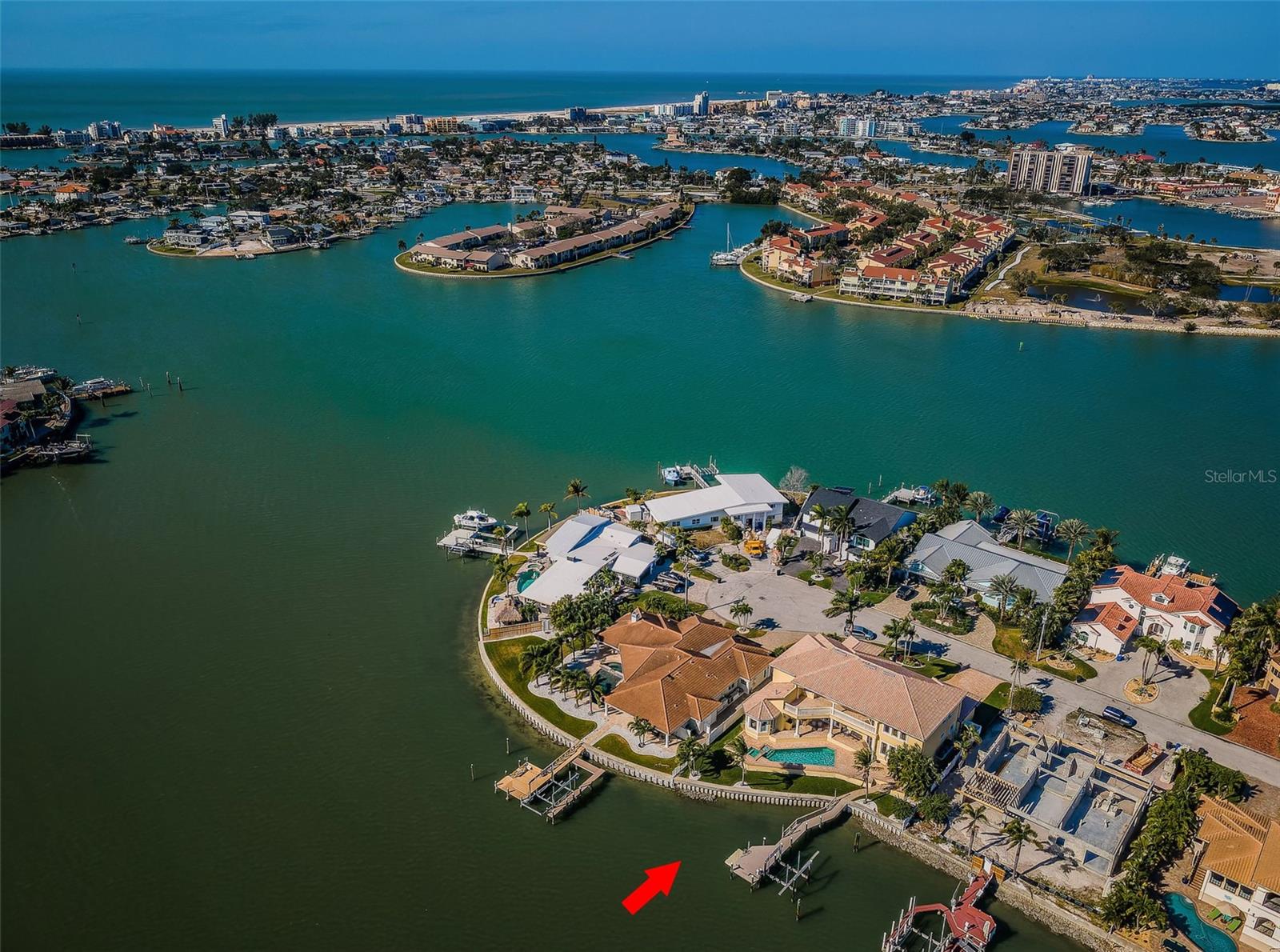 TB8455716 Property Photo