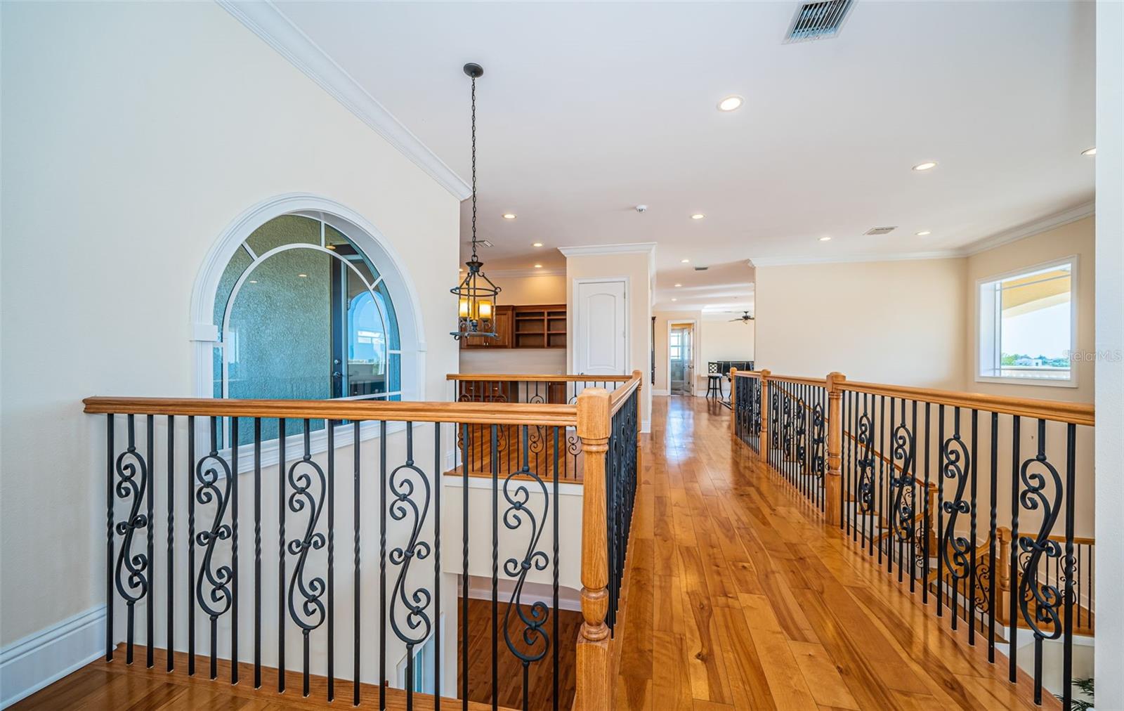 TB8455716 Property Photo