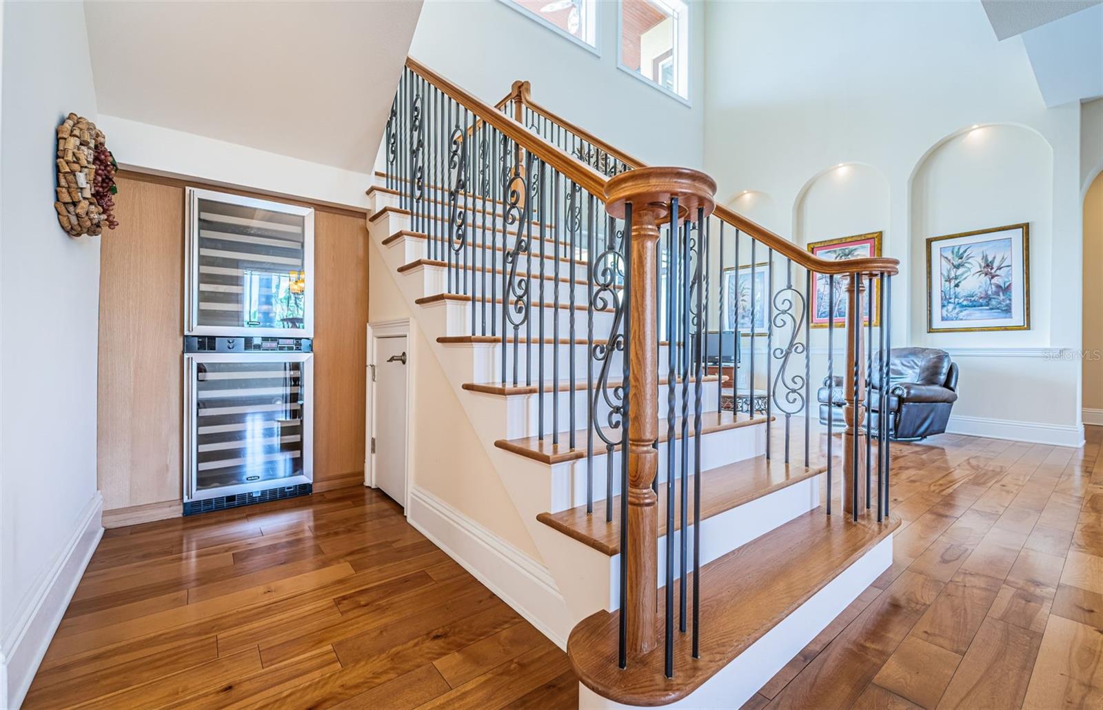 TB8455716 Property Photo