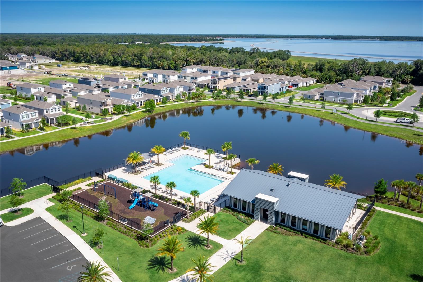 568 CREEDMORE LN, DEBARY, FL, 32713