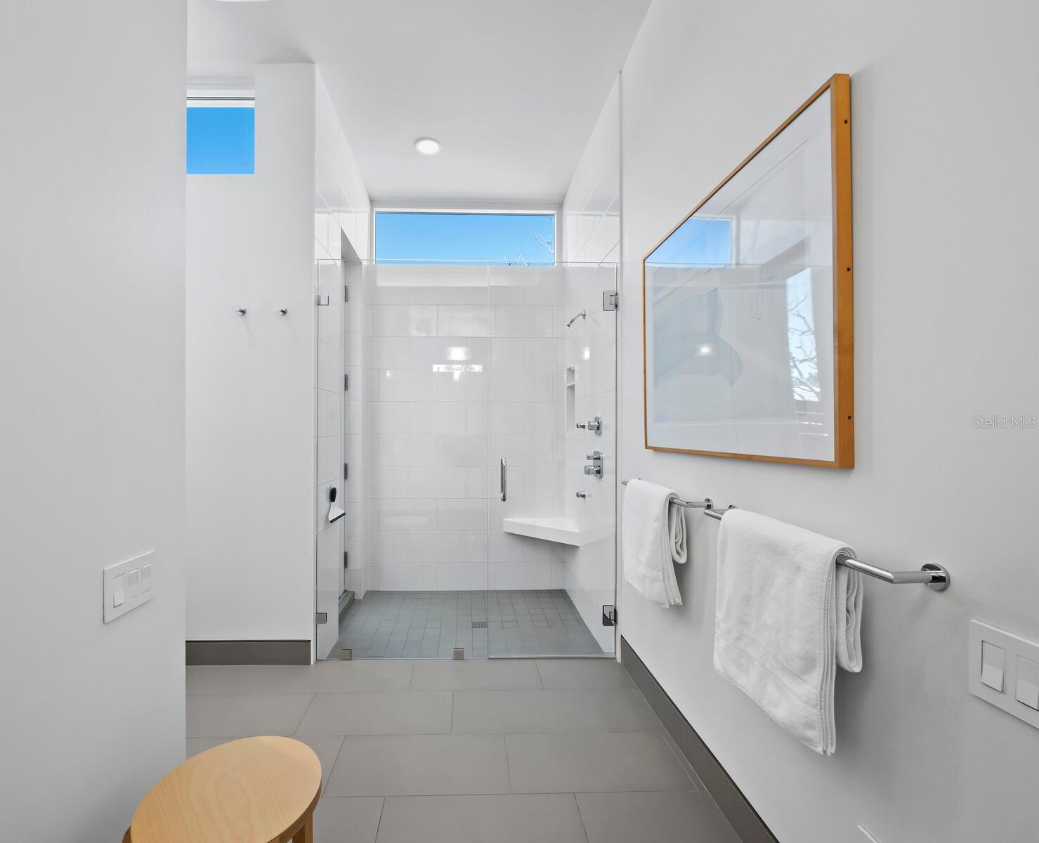 A4674992 Property Photo