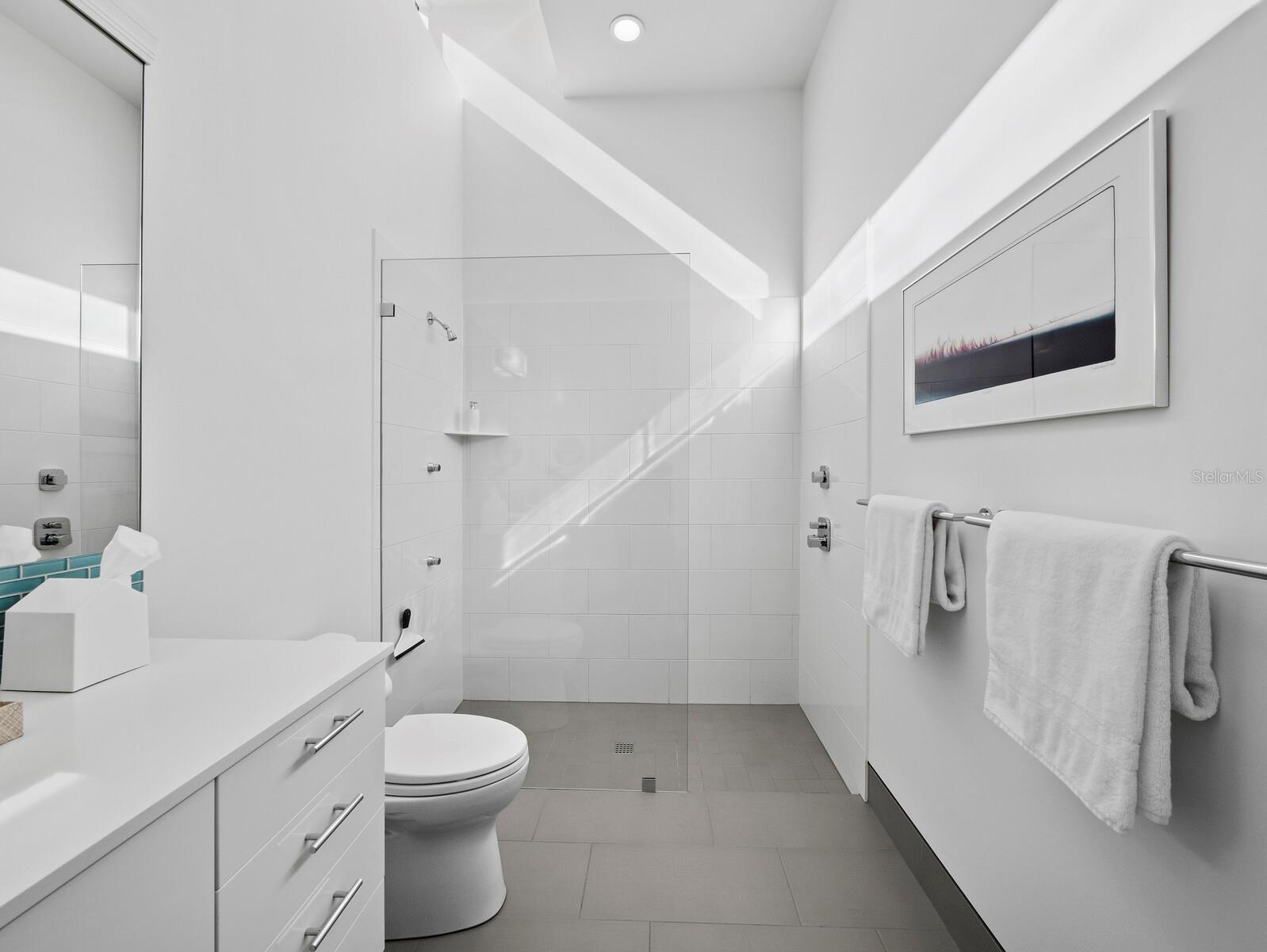 A4674992 Property Photo