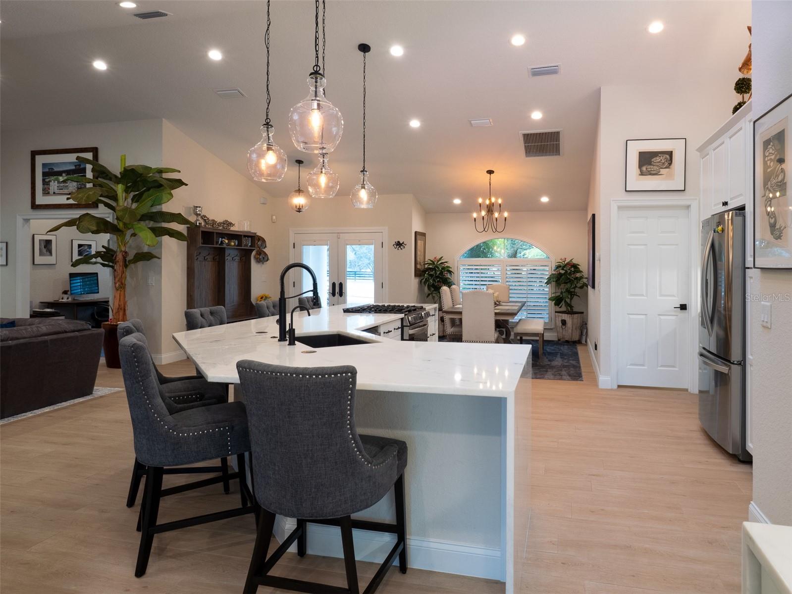 OM714938 Property Photo