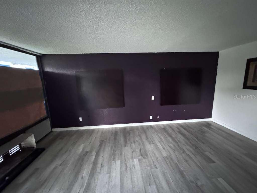 O6366840 Property Photo