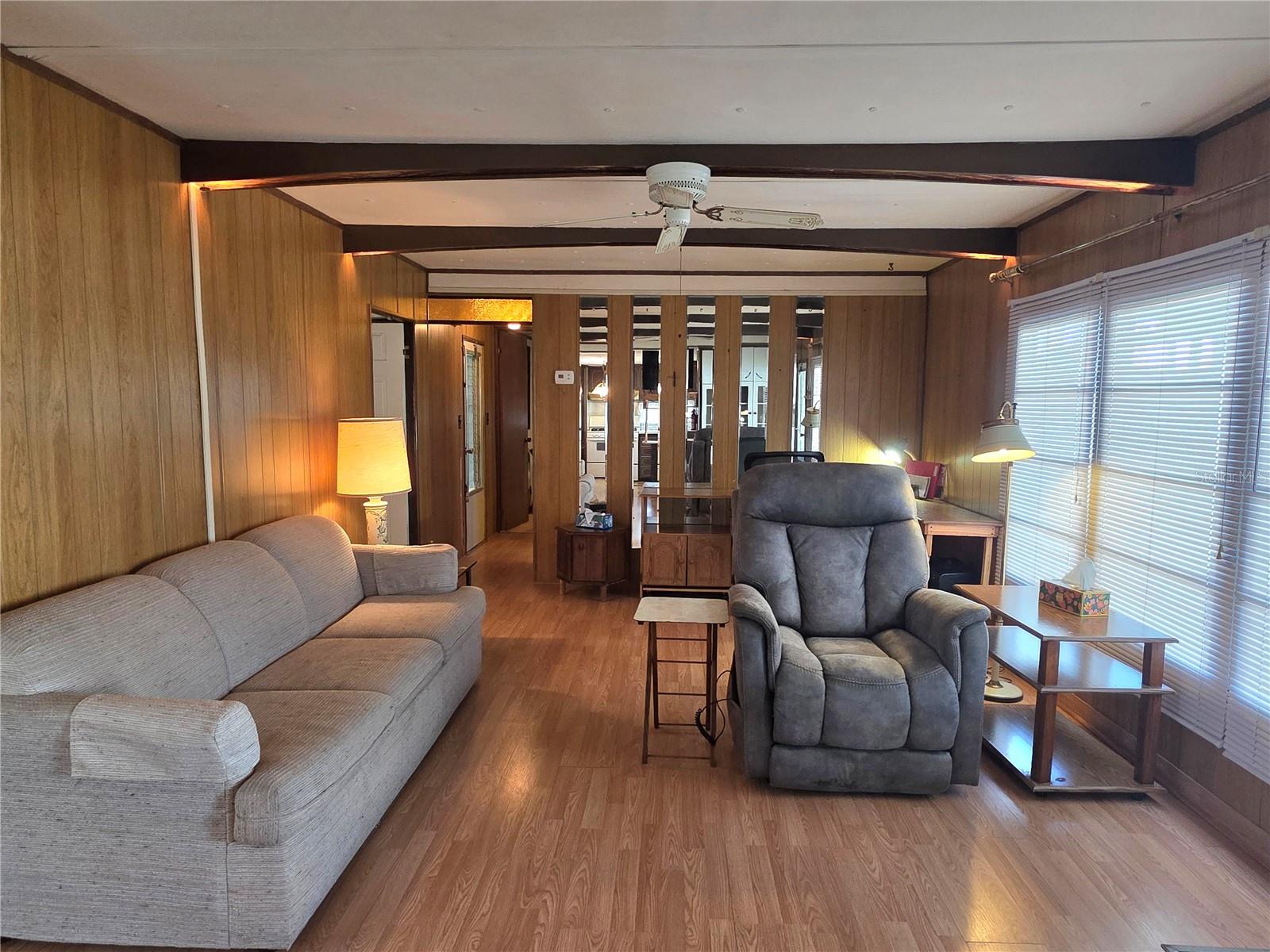 TB8455836 Property Photo