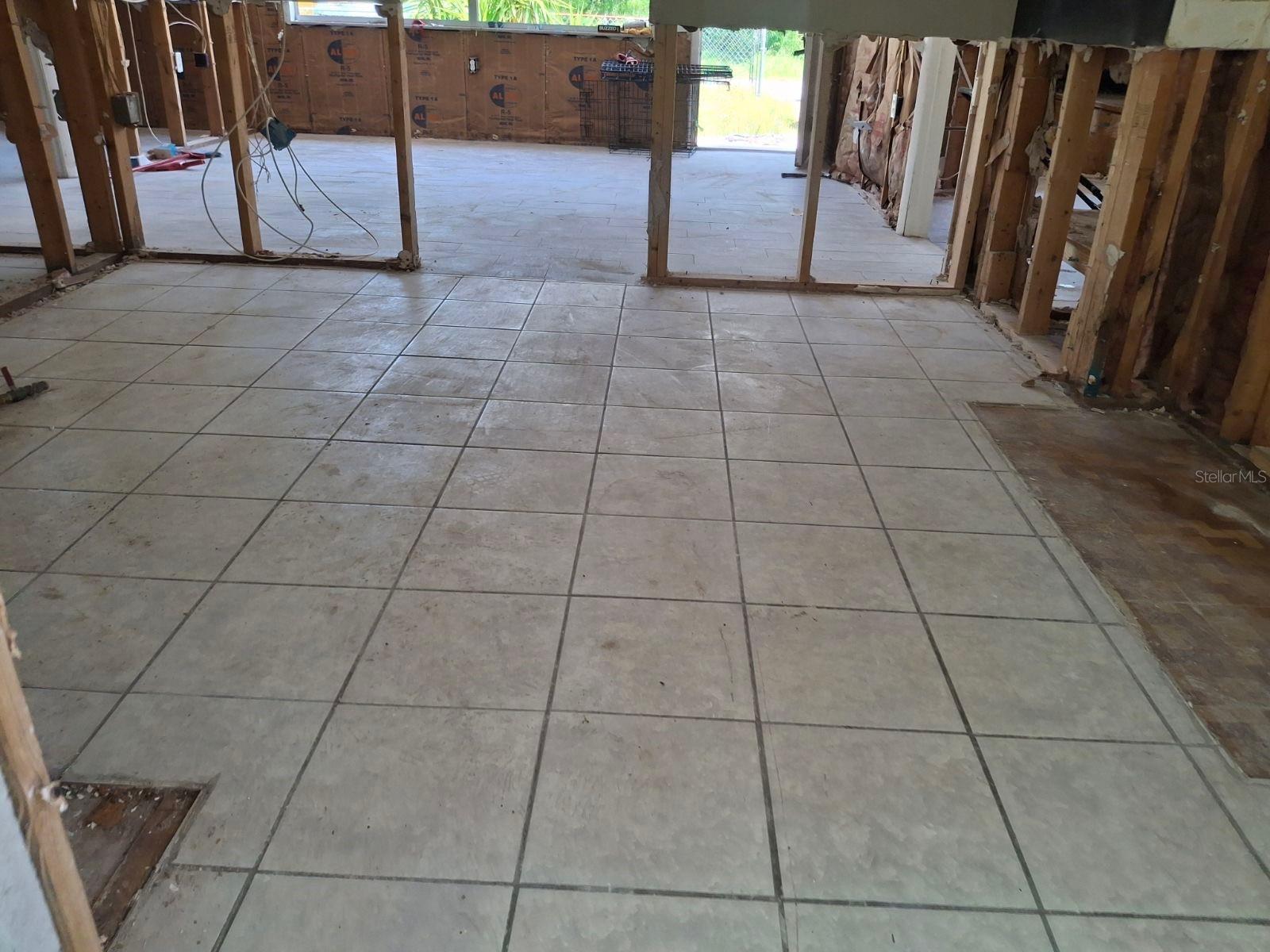 TB8455879 Property Photo