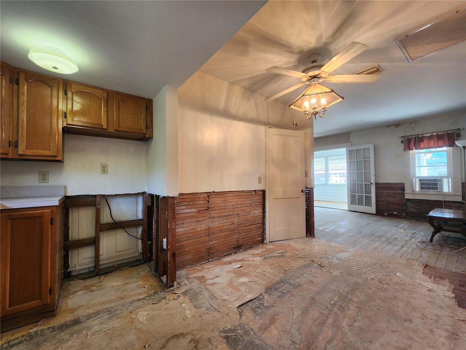 A4675044 Property Photo