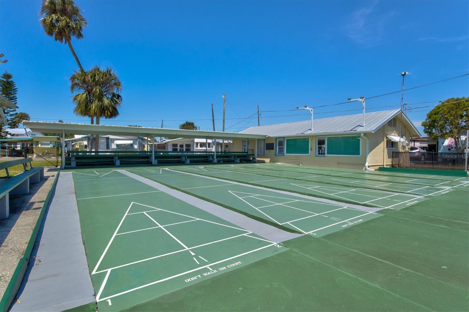 A4675044 Property Photo