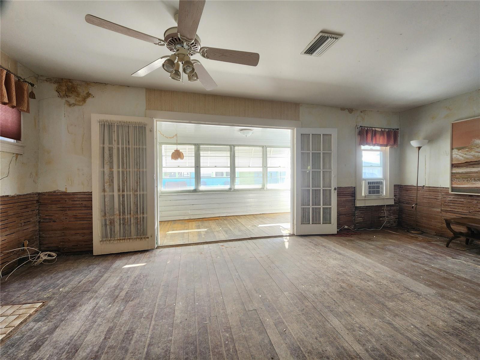 A4675044 Property Photo