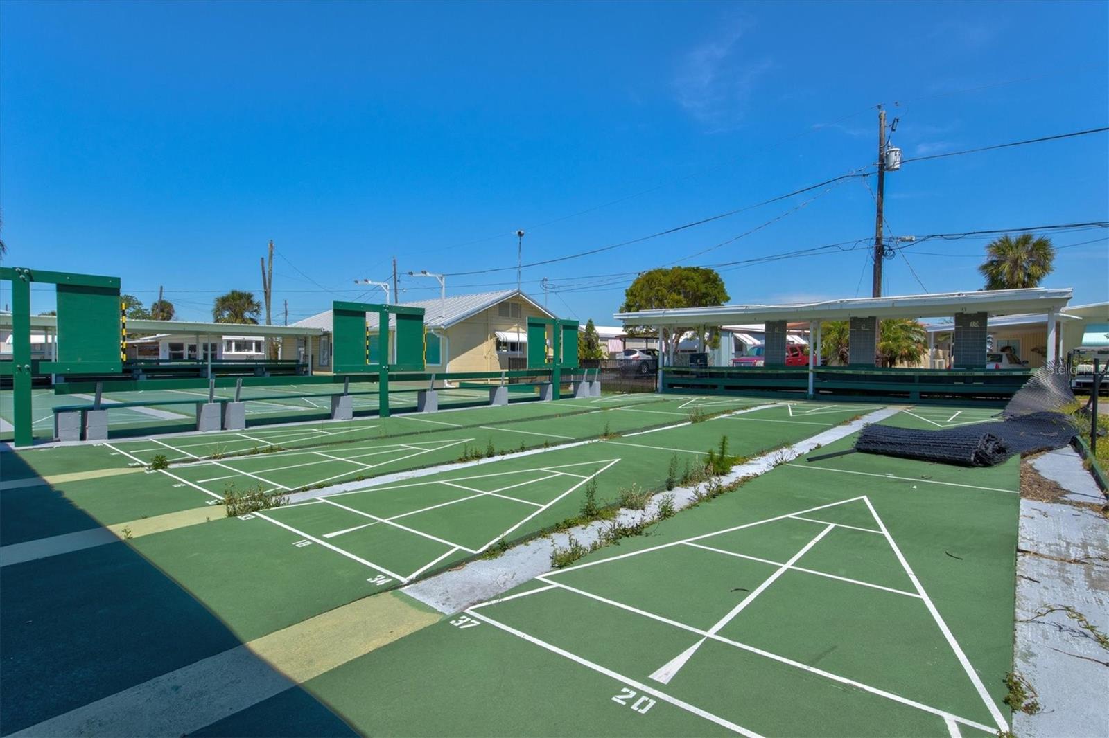 A4675044 Property Photo