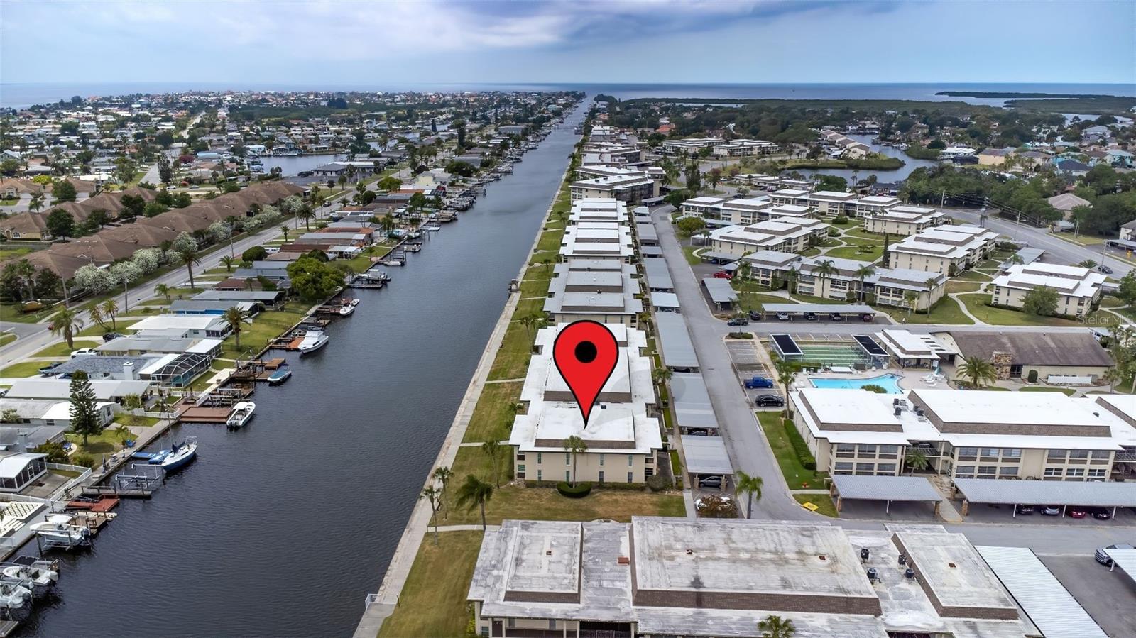 TB8455917 Property Photo